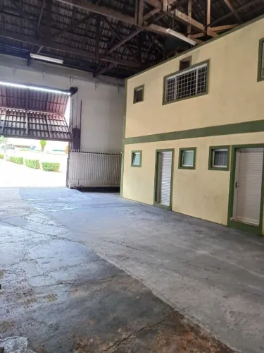 Barracão para locação, na Av. Celso Garcia Cid, 800 m² por R$ 12.000/mês - Vila Siam - Lon