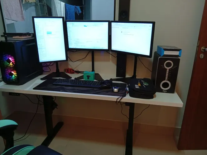 Setup Completo Monitor Mesa Computador