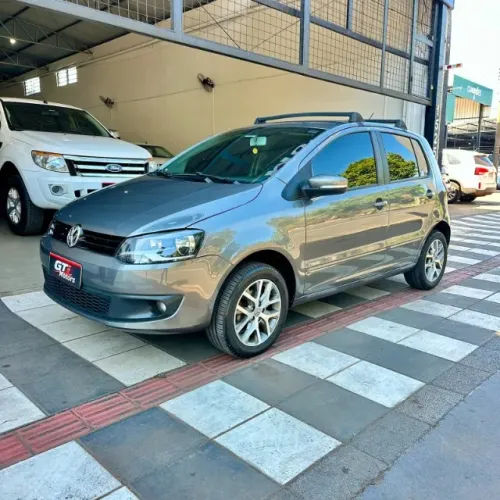 Volkswagen Fox 1.6 MI Total Flex 8V 5P 2013