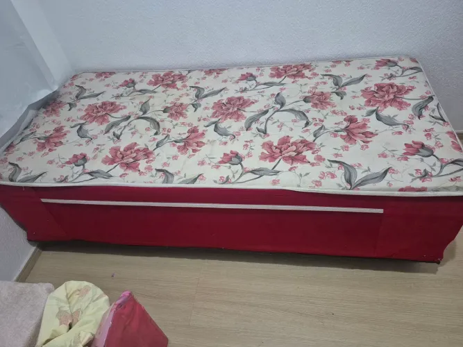 Cama box solteiro *