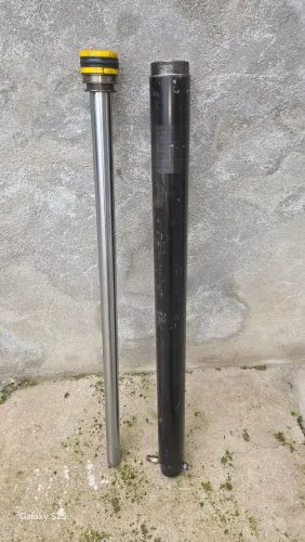 Pistão hidráulico