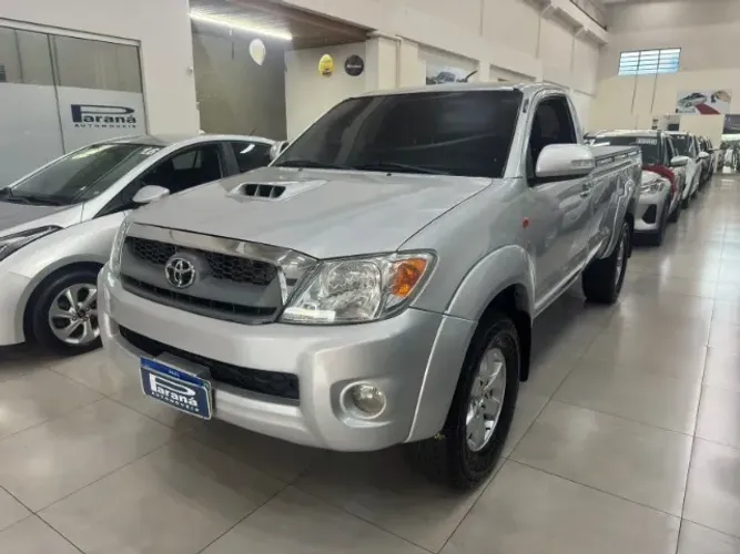 Toyota Hilux CS D4-d 4X4 2.5 16V 102cv TB Dies. 2008