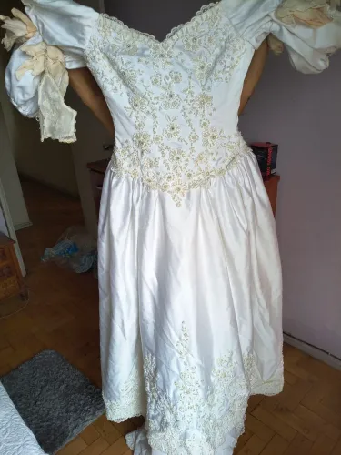 Vestido de noiva vintage bordado