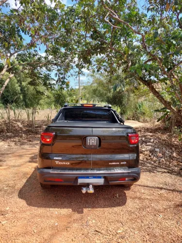 Fiat Toro Opening Edition 1.8 16V Flex Aut. 2017