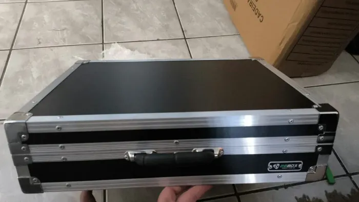 Vendo case DDJ FLX 4