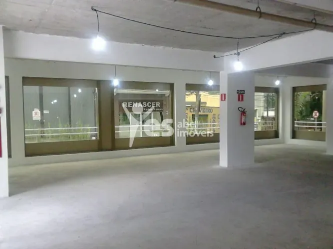 Loja Comercial - Piso Térreo para locação com 272m² - Bairro Rudge Ramos - S.B.Campo REF: 
