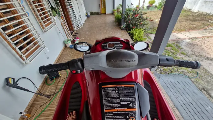 JET SKI YAMAHA VXR 3 LUGARES ASPIRADO.