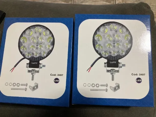 Kit 2 farol milha LED auxiliar Universal 6000k - farol auxiliar
