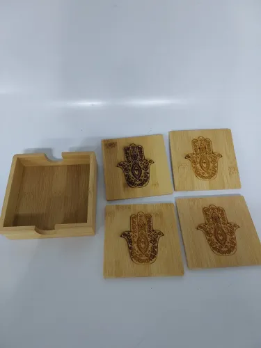 Porta copos de bambu com caixinha gravada a laser Hamsa