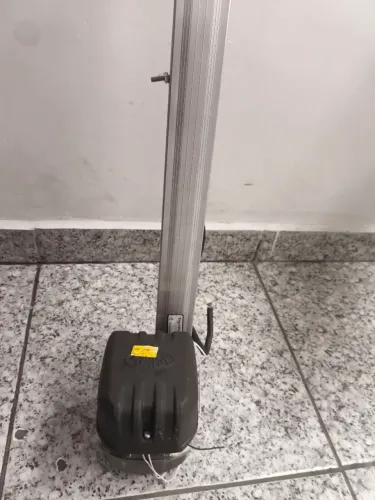 Motor Rossi 127 para portão de garagem