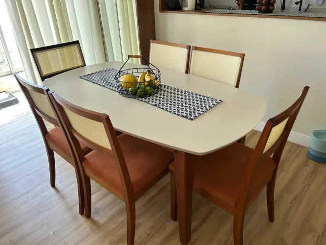 Mesa de jantar 1,60m + 6 cadeiras Tiê CabeCasa MadeiraMadeira