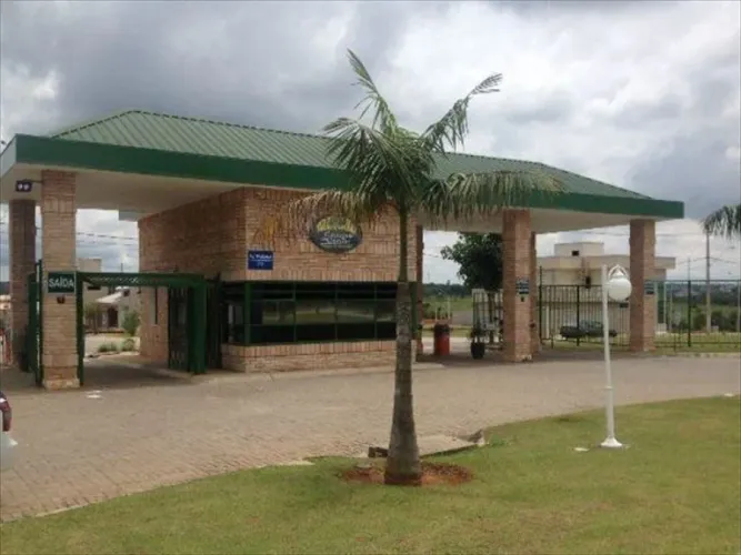 Condomínio Campos do Conde - Sobrado a Venda