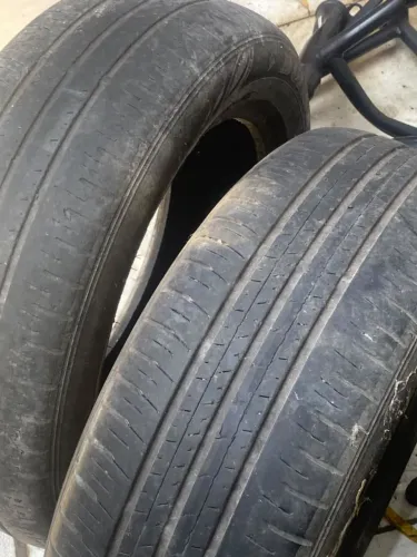 Pneus de carro aro 15 meia vida