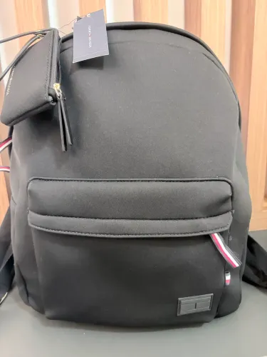 Mochila tommy Hilfiger nova com etiqueta 