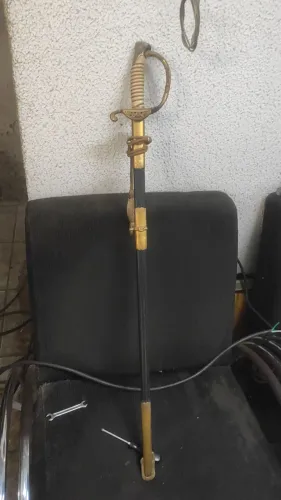 Espada com bainha original antiga 