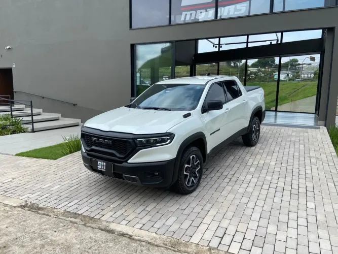 Ram Rampage Rebel Hurr.4 2.0 TB CD 4X4 AUT 2024