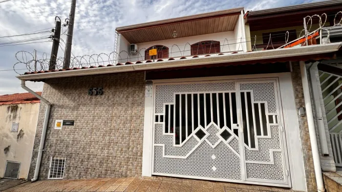 Casa com 3 dormitórios à venda, 236 m² por R$ 650.000,00 - Jardim Simus - Sorocaba/SP
