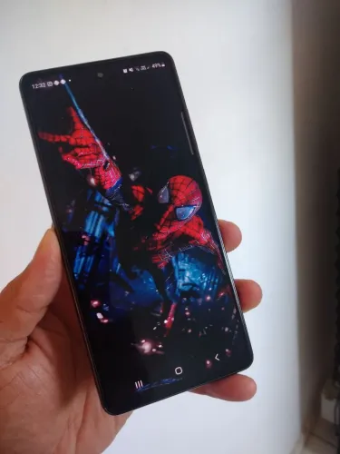 Vendo s20fe 5g snapdragon 865 valor 750$