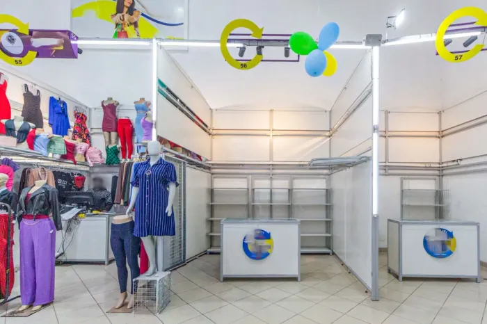 Loja em shopping na Rua Ministro Firmino Whitaker, 124 - LOJA 01 BOX 56 8 m²