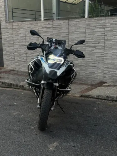 BMW 1200