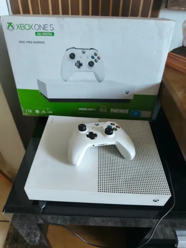 X BOX ONE S ALL DIGITAL
