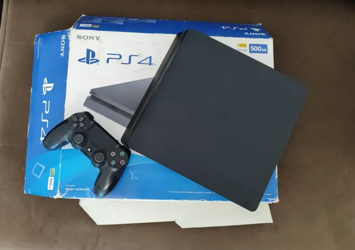 PlayStation 4 Slim 500GB + Controle Original