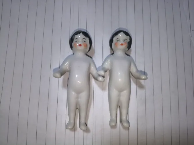 Vendo Bonecas Antigas de Porcelana, Frozen Charlie!