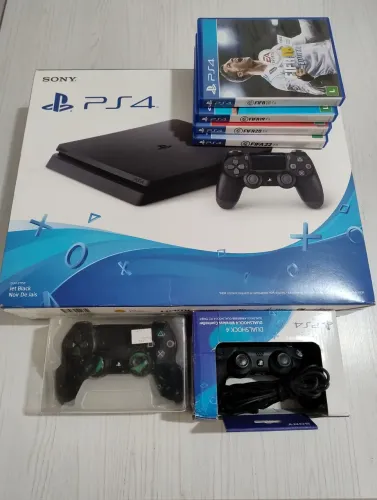 VIDEO GAME PS4 POUCO USADO