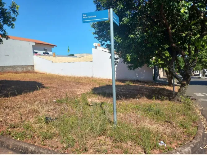 Vende-se Terreno em Terra Boa PR