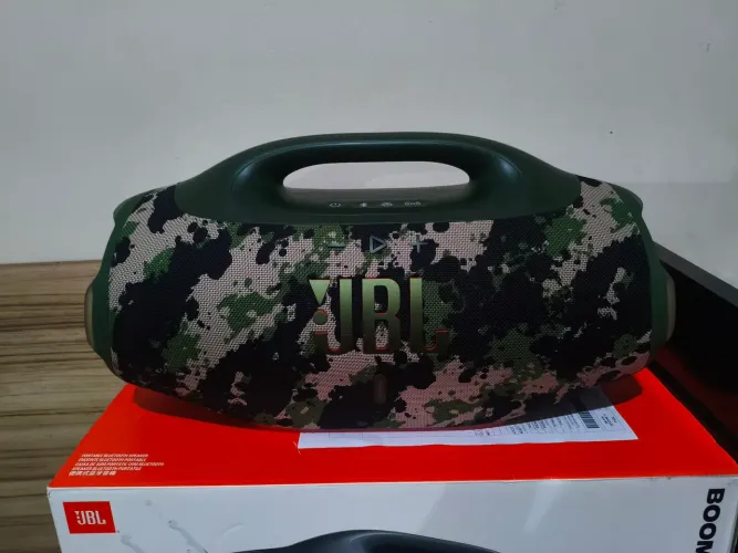 Boombox 4 camuflada