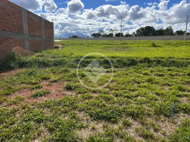 Lote à Venda Vinhas Flamboyant codigo: 311490
