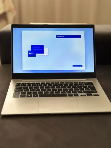 Galaxy Book Go