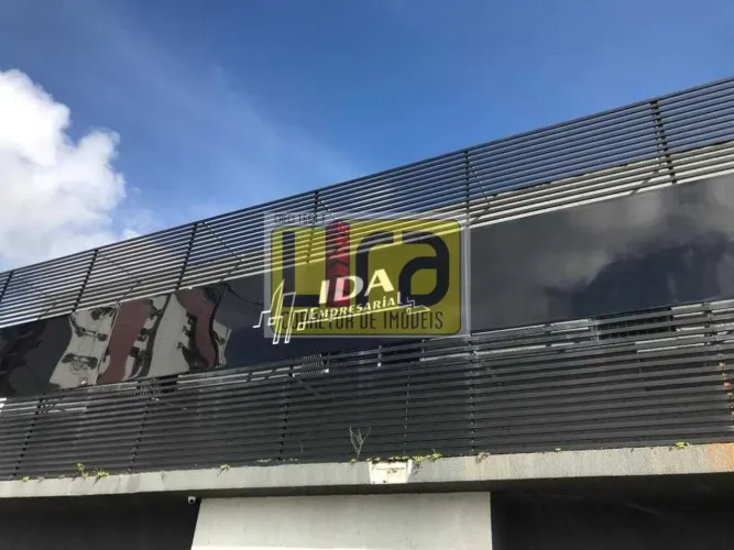 VENDE LOJA NO EMPRESARIAL IDA NO RETÃO DE MANAÍRA
