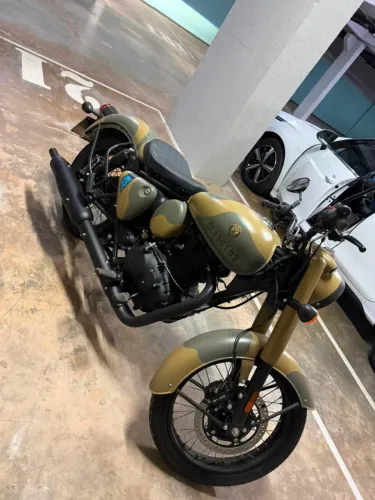 Royal Classic 350