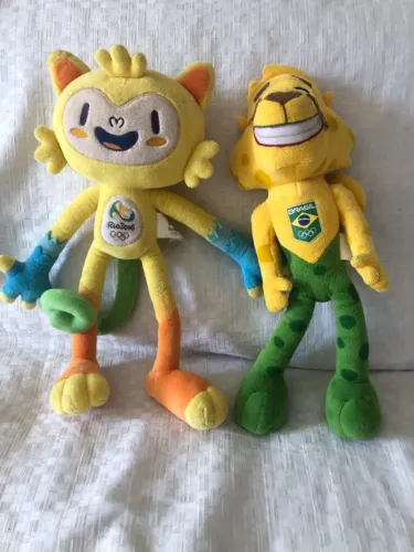 Pelúcia Mascotes Vinicius e Ginga Olimpíadas Rio 2016
