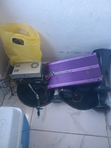 Tudo pra vender logo