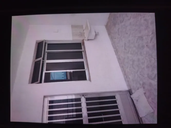 Vendo casa independente em condomínio 