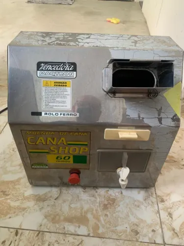 Vendo máquina de caldo de cana