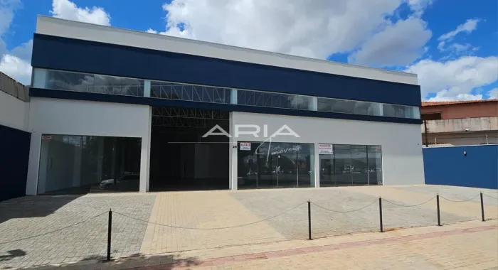 Barracão Comercial disponível para Locação no bairro Messiânico - Londrina