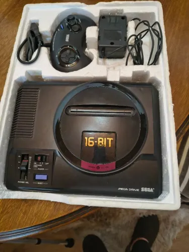 Video Game Mega Drive Sega c/ Caixa