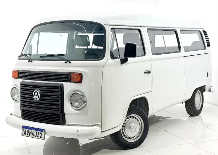 Volkswagen Kombi Standard 1.4 MI Total Flex 8V 2013