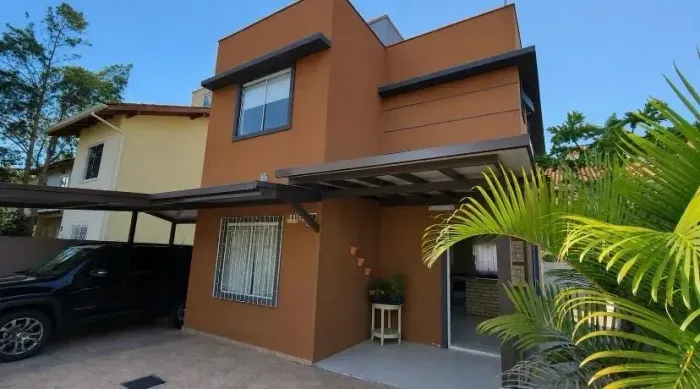 Casa 3 Suítes no Campeche