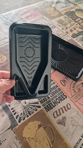 Vendo embalagem para sushi 100 reais tudo