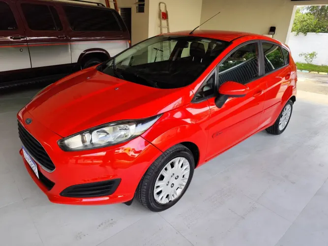 Ford Fiesta 1.5 16V Flex Mec. 5P 2015