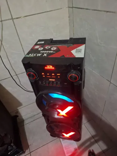 Som torre Amvox 1300w new x