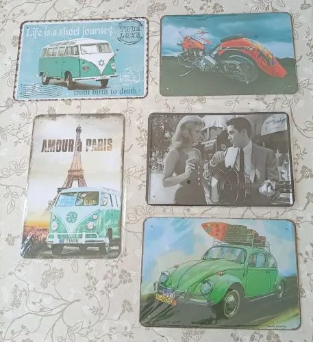 Placa Decorativa em METAL NOVA, estilo vintage. R$35 cada. Ver DISPONIBILIDADE.