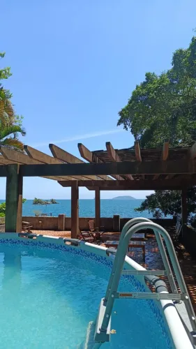 Linda Costeira em Ilhabela - Praia do Julião