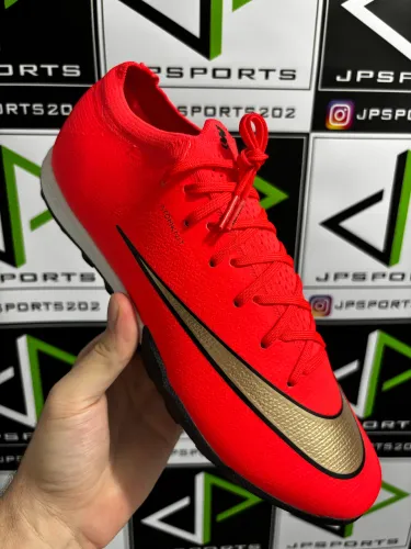 Chuteira Society Nike Mercurial
