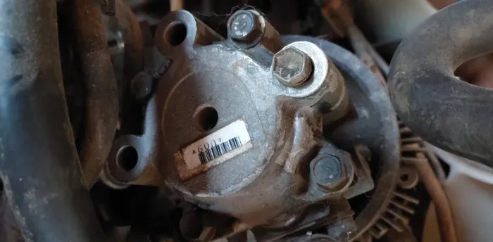 Bomba Direção Hidráulica com polia, para reposição original da Toyota Prévia 91 e Hilux