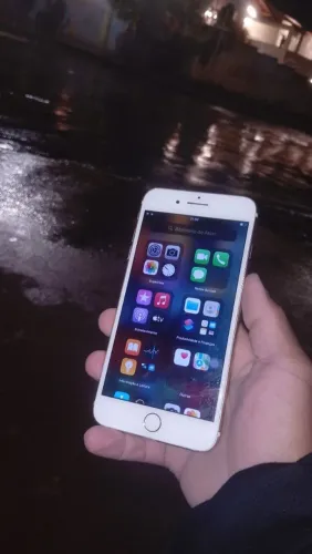 iPhone 8 plus 128gb